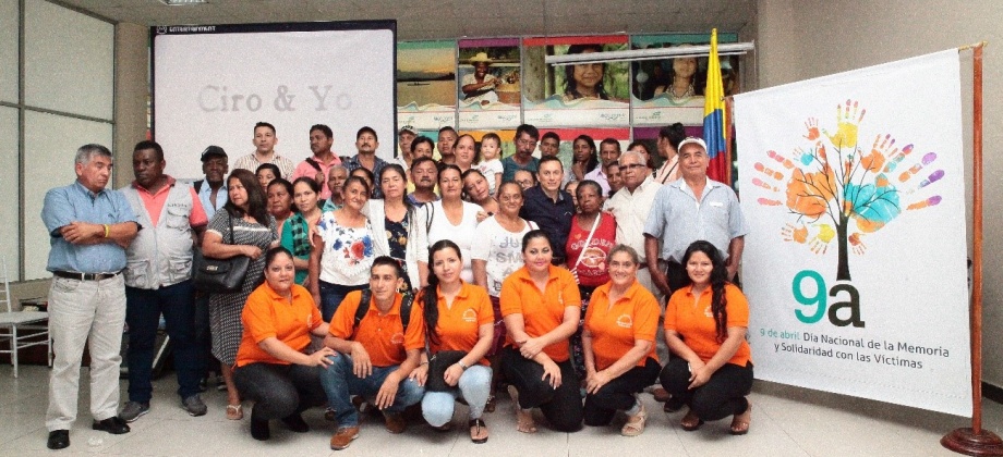 Consulado de Colombia en Nueva Loja conmemoró el Día Nacional de la Memoria y Solidaridad con las Víctimas del Conflicto Armado